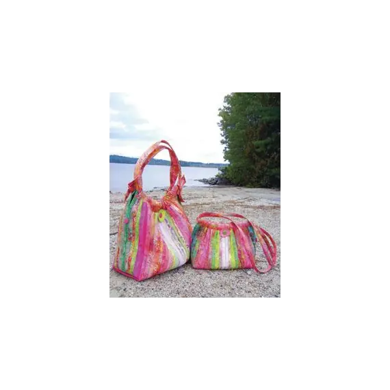 Bailey Island Hobo bag by Aunties Two Patterns ~ Jelly Roll Friendly